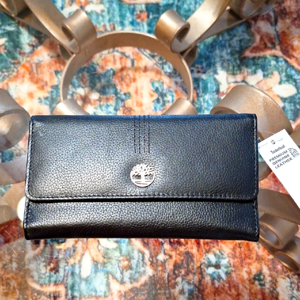 Timberland RFID PROTECTION Black Leather Women's Wallet NWT